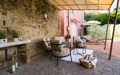 Villa Angelica: Extérieur, Extérieurs