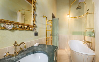 Villa Ferdinando: Bathroom