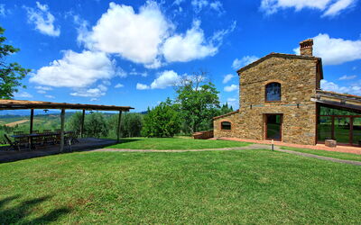 Villa Ferdinando: Building Exterior, Garden, Summer