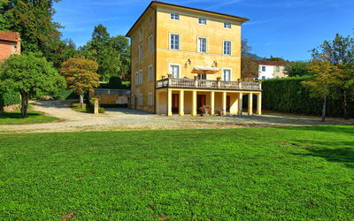 Villa Fiamma: all'aperto, Esterni, Giardino