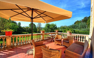 Villa Fiamma: all'aperto