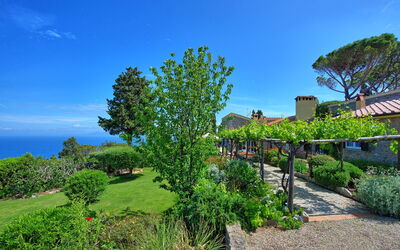 Villa Argentario: Extérieur, Jardin