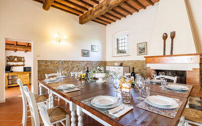 Villa Bonriposo: Salle à manger