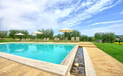 Villa le Buche: zwembad