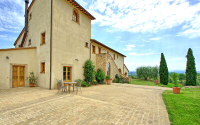 Villa le Buche: Buitenkanten, Tuin