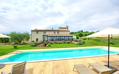 Villa le Buche: zwembad