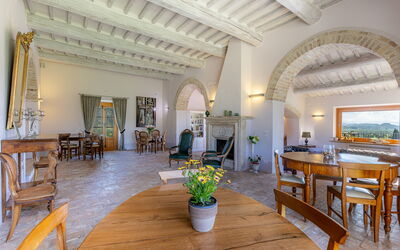 Villa le Buche: Woonkamer