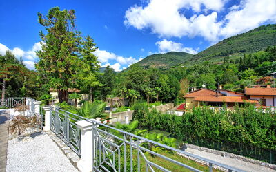 Villa Raffaela: Extérieur, Vues