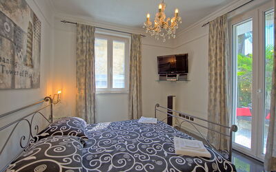 Villa Raffaela: chambre à coucher