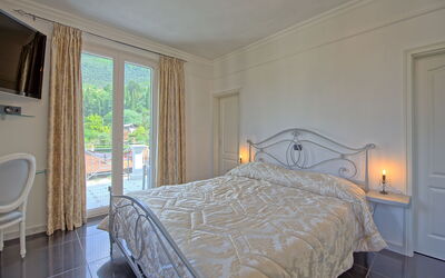 Villa Raffaela: chambre à coucher