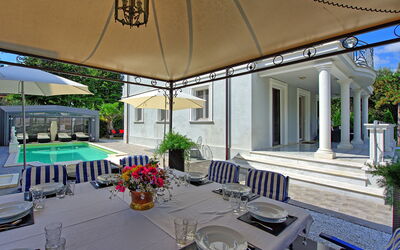 Villa Raffaela: Balcon / Terrasse / Patio, Extérieur