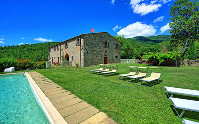 Villa Poggiolino: Building Exterior, Garden, Outdoor, Pool
