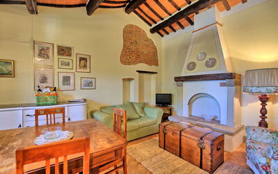 Bandita Apartment: Cuisine, Salle à manger, Salon