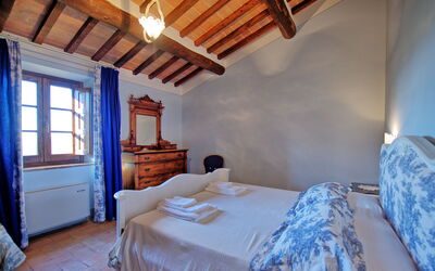 Bandita Apartment: chambre à coucher