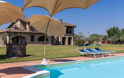 Villa Assisi: bassin, Extérieur, Extérieurs, Jardin