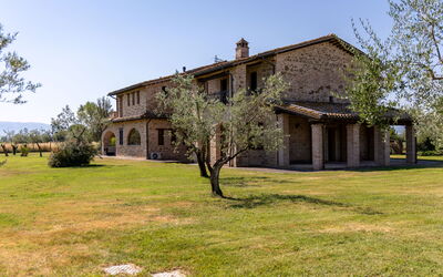 Villa Assisi: Extérieur, Extérieurs, Jardin