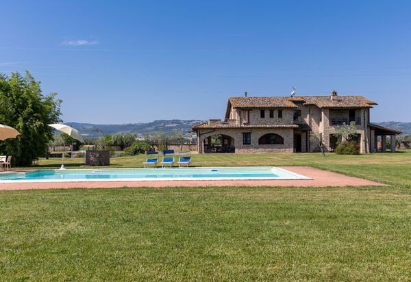 Villa Assisi: bassin, Extérieur, Extérieurs, Jardin