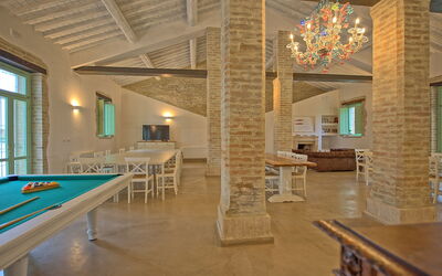 Villa Apollinare: Lunchroom, Woonkamer