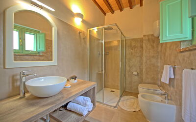 Villa Apollinare: Badkamer