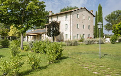 Villa Apollinare: Buitenshuis, Tuin