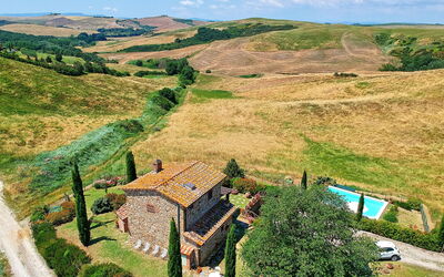 Castelmuzio: Outdoor