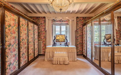 Villa de Ranieri: Autre salle