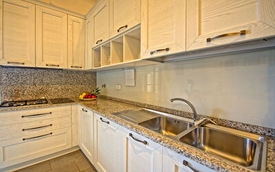 Villa Tenuta Lonciano: Cucina