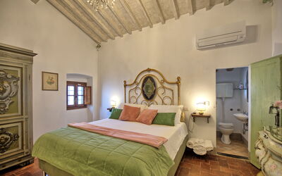 Villa Tenuta Lonciano: Camera da letto