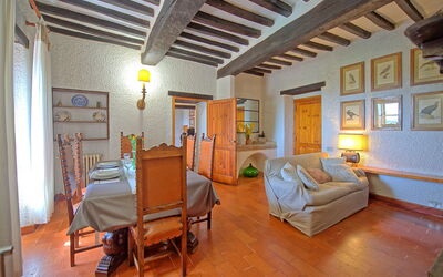 Villa Uccellaia: Salle à manger, Salon