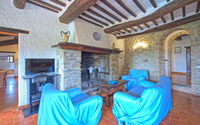 Villa Uccellaia: Salon