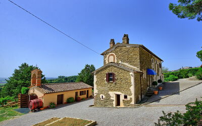 Villa Uccellaia: Extérieur, Jardin