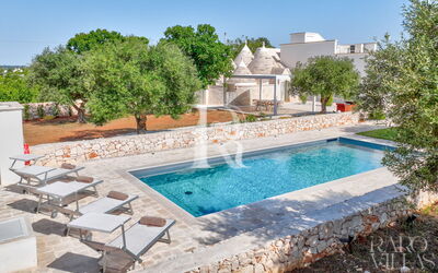Trullo under Apulian Sky