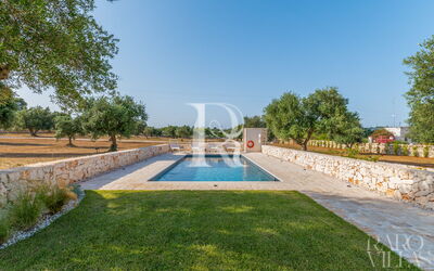 Trullo under Apulian Sky