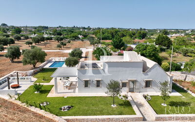 Trullo under Apulian Sky