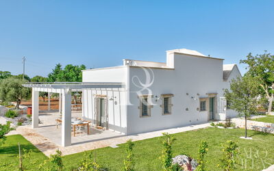 Trullo under Apulian Sky