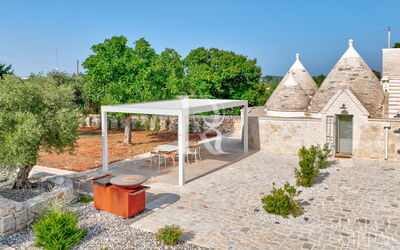 Trullo under Apulian Sky
