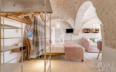 Trullo under Apulian Sky