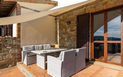 Villa Renina: Balcony / Terrace / Patio, Building Exterior, Outdoor