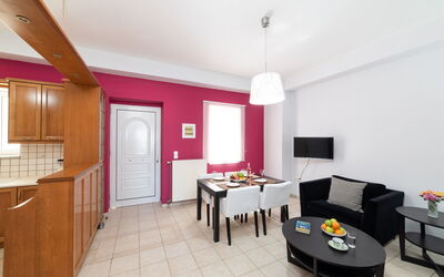 Aria 2: Dining Room, Kitchen