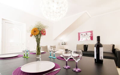 Aria 1: Sala da pranzo, Soggiorno