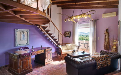 Villa Milon: Woonkamer