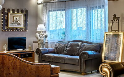 Villa Milon: Woonkamer