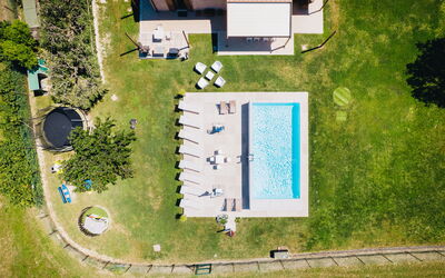 Villa Vespro: Piscina