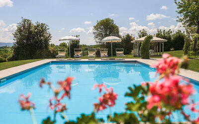 Villa Giare: all'aperto, Piscina