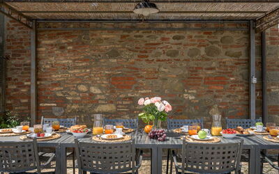 Villa Giare: all'aperto, Balcone / Terrazza / Patio, Esterni