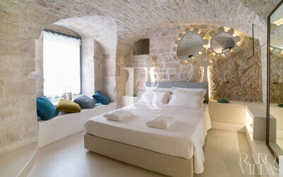 Room Romantic Grotta dei Millenari 6