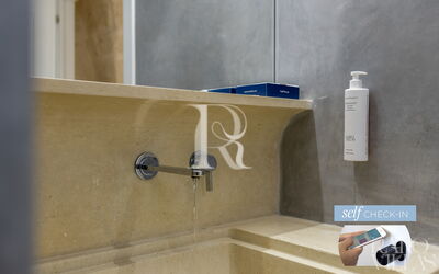 Vico Bianco Raro Rooms