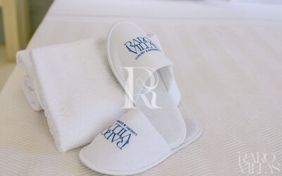 Vico Bianco Raro Rooms