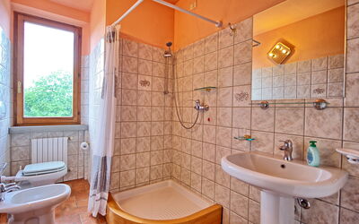 Villa Palmina: Badkamer