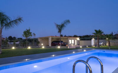 Villa Bremi: all'aperto, Piscina